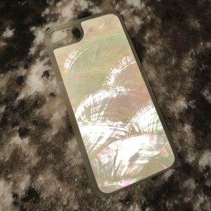 Seashell white iPhone 7/8 case